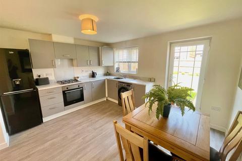 48 Arkwright Way, Peterborough, PE4 7EE