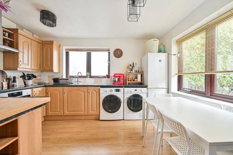 Flat 2, 49 Capstan Way, London, SE16 5HH