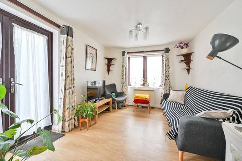 Flat 2, 49 Capstan Way, London, SE16 5HH