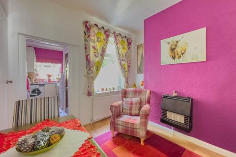 undefined, Willow Terrace, Batley