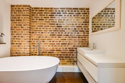 2 bedroom flat for sale, Galaxy House, Leonard Street, E2, Shoreditch, London, EC2A