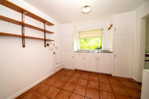 4 bedroom detached bungalow for sale, Drove Lane, Cold Ash, Thatcham, RG18