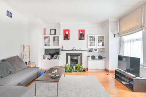 3 bedroom flat for sale, Riffel Road, Willesden Green, London, NW2