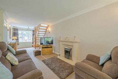 undefined, Ragees Road, Kingswinford, DY6 8NG