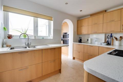 7 Willow Close, Canvey Island, SS8 9HQ