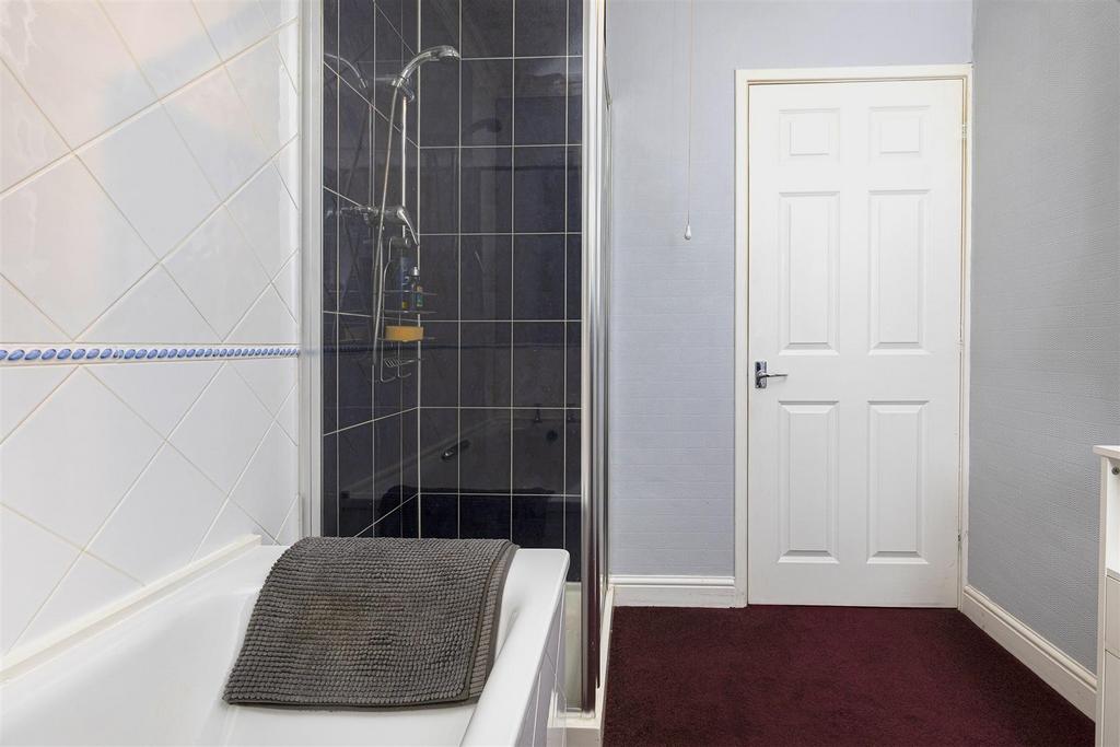 Bramleys Estate Agents - Kaye Lane - Almondbury (1