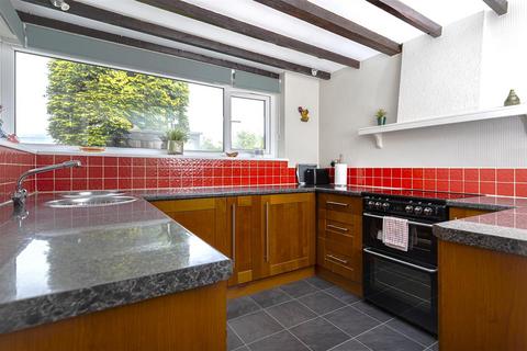 2 bedroom detached house for sale, Kaye Lane, Huddersfield
