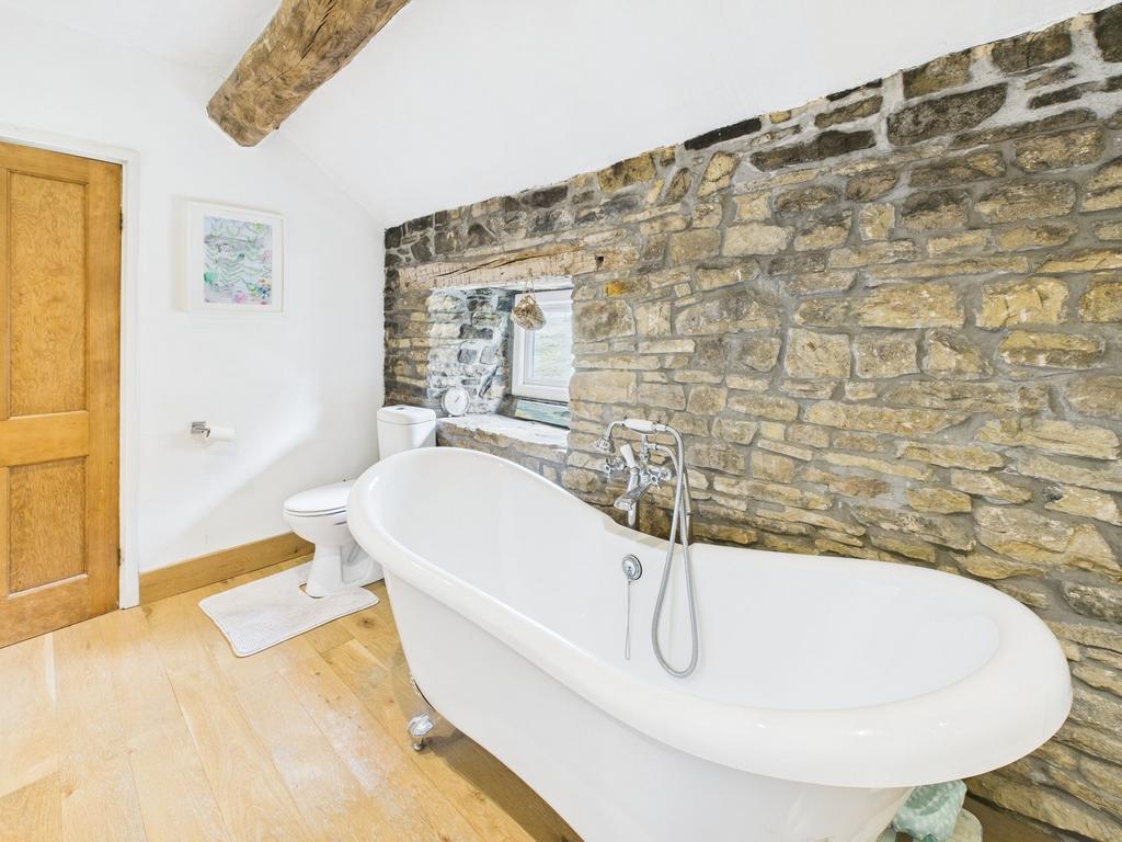 Bathroom / WC