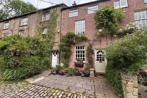 Holly Vale, Marple Bridge