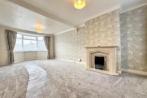 3 bedroom terraced house for sale, Seagran Avenue, Hessle, HU13