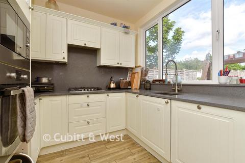 5 bedroom semi-detached house for sale, Demesne Road, Wallington SM6