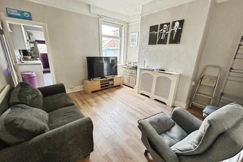 2 bedroom terraced house for sale, Matlock Street, Eccles, M30