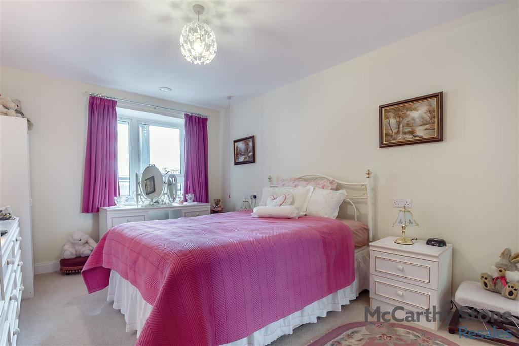 8649566-interior02.jpg