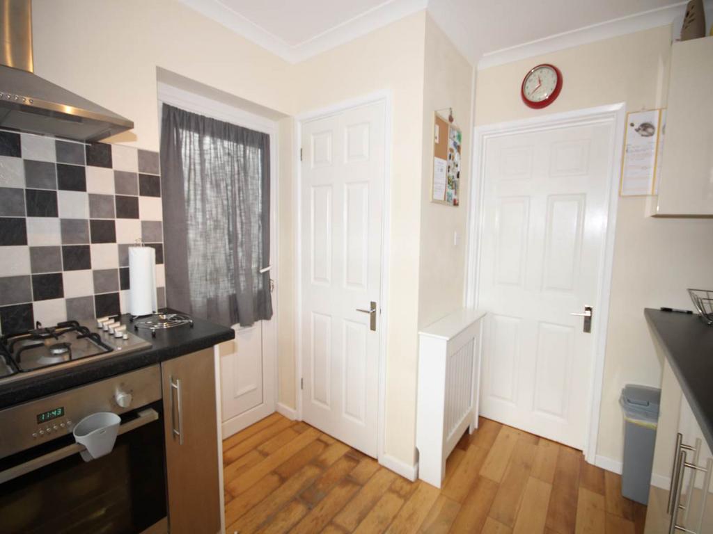 Kitchen (2)