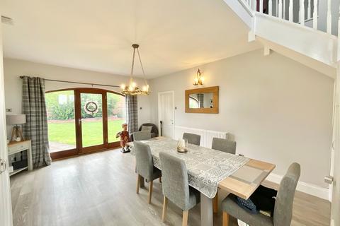 undefined, Tixall Court, Tixall, ST18