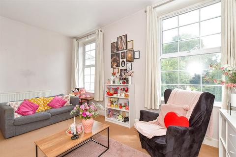 1 bedroom flat for sale, New Brighton Road, Emsworth, Hampshire