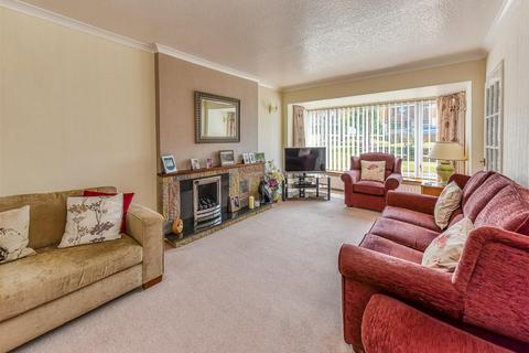 3 bedroom semi-detached house for sale, 49 Common Road, Wombourne, Wolverhampton