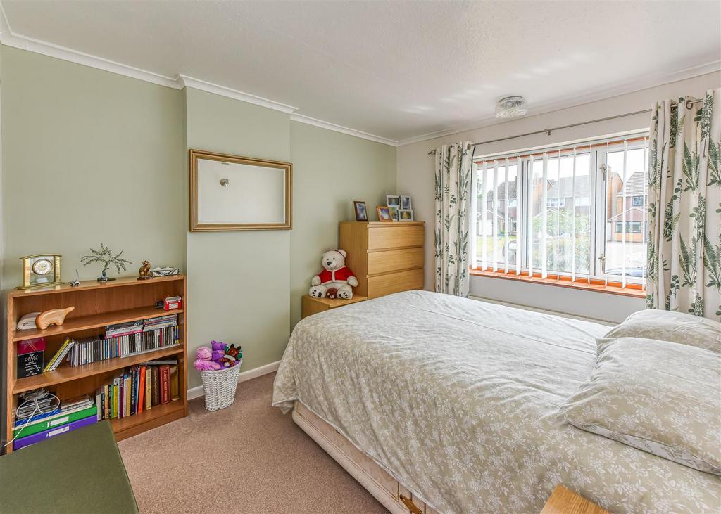 49 Common Road-Bedroom 1.jpg
