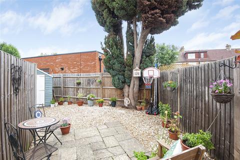 51 Barnes End, New Malden, KT3 6PB