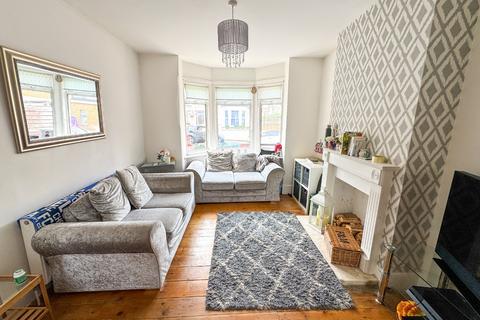1 Ingledew Road, London, SE18 1AP