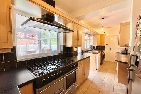 20 Charminster Road, Stoke-on-trent, ST3 7TB
