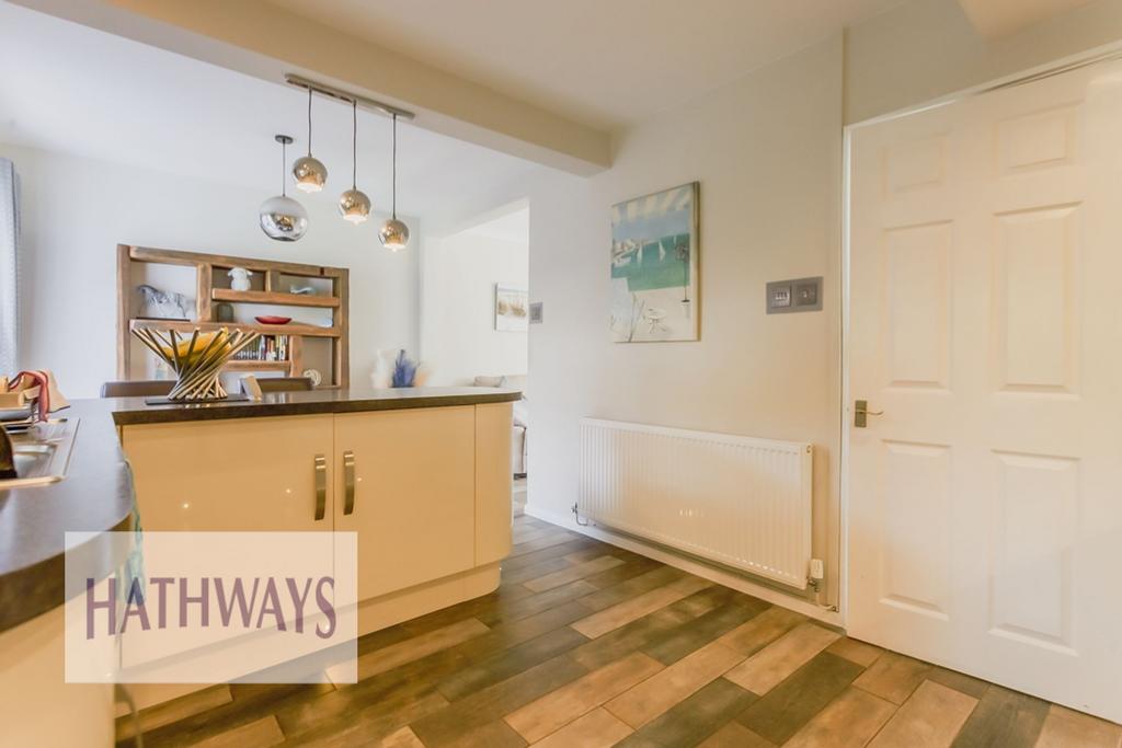 Fitted kitchen