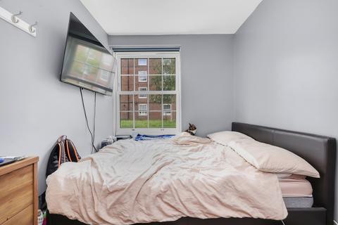 2 bedroom apartment for sale, Baxter House, Bromley High Street, London, E3