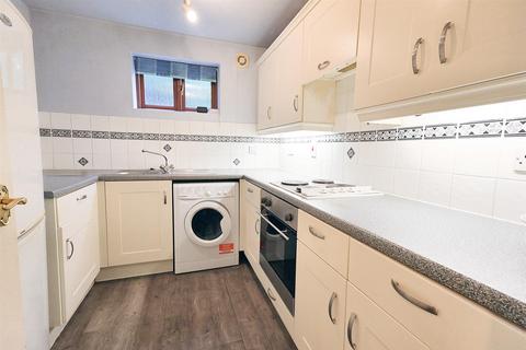 undefined, Black Swan Close, Woodthorpe, Nottingham