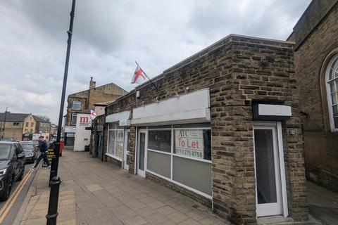 Retail property (high street) to rent, 1-3 Lowtown Pudsey LS28 7BQ