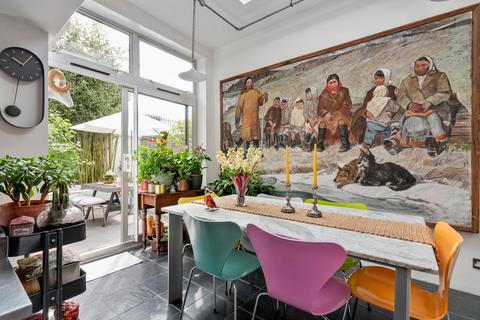 5 bedroom end of terrace house for sale, Frithville Gardens, London W12