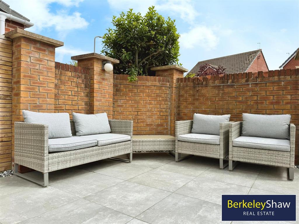 Ea29b6a9--44 F4-94 D7-FD4285 D3477 D-44437-000014 DE669