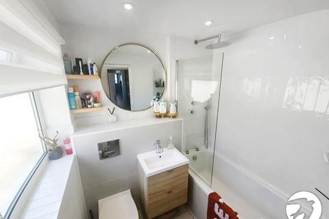 13 Lyndon Road, Belvedere, DA17 5AU