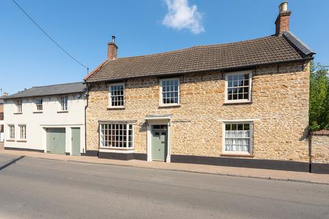 undefined, High Street, Harrold, Bedfordshire, MK43