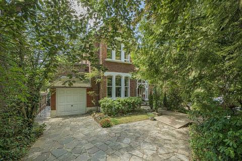 4 bedroom house for sale, Fairfax Road, Teddington TW11