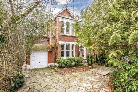 undefined, Fairfax Road, Teddington TW11