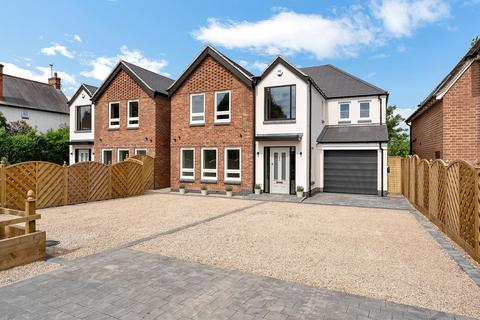 5 bedroom detached house for sale, Nanpantan Road, Loughborough LE11