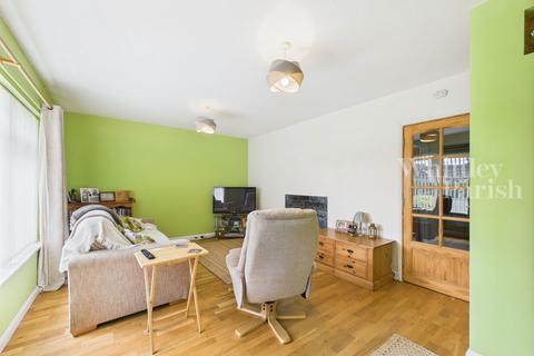 3 bedroom detached bungalow for sale, Hamblings Piece, Norwich NR16