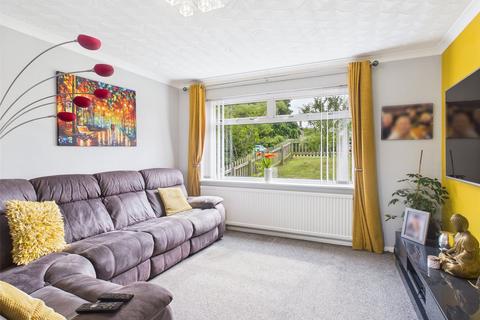 62 Eagle Way, Abbeydale, Gloucester, GL4 4WS
