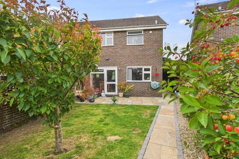 62 Eagle Way, Abbeydale, Gloucester, GL4 4WS