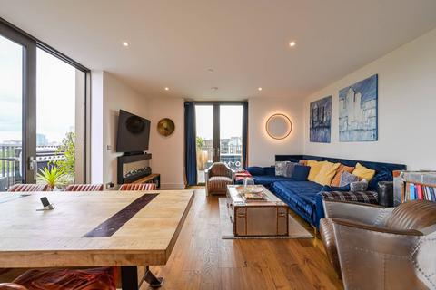 undefined, Bannister House, LONDON E3