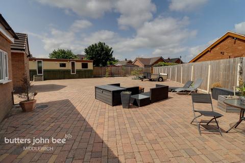 3 bedroom detached bungalow for sale, Middlewich CW10