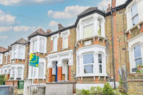 1 bedroom flat to rent, Ulverston Road, Walthamstow, London, E17