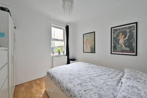 1 bedroom flat to rent, Ulverston Road, Walthamstow, London, E17