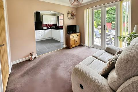 3 bedroom bungalow for sale, Drome Path, Winnersh, Wokingham