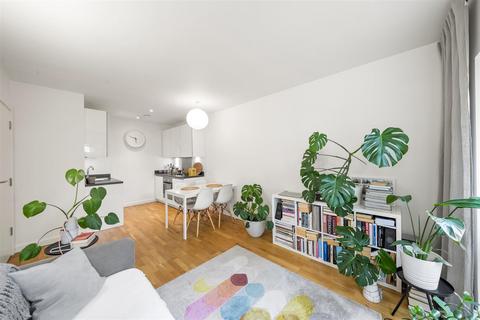 Flat 14, 19 - 21 Western Road, Southall, UB2 5JL