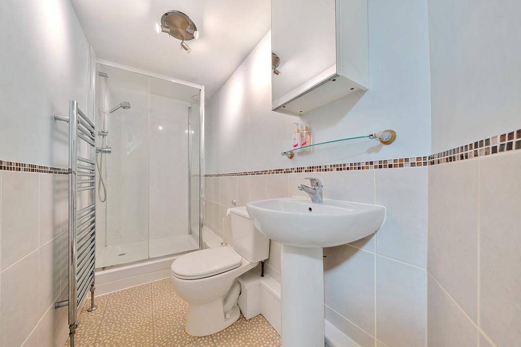 2b Shower Room