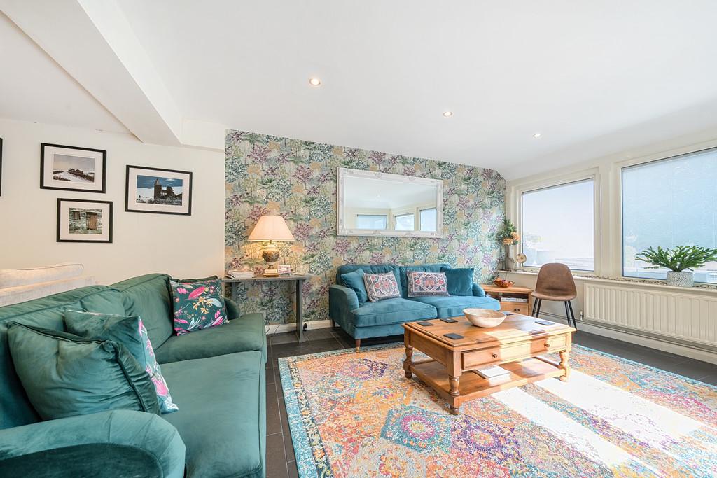 Lounge Sitting Room