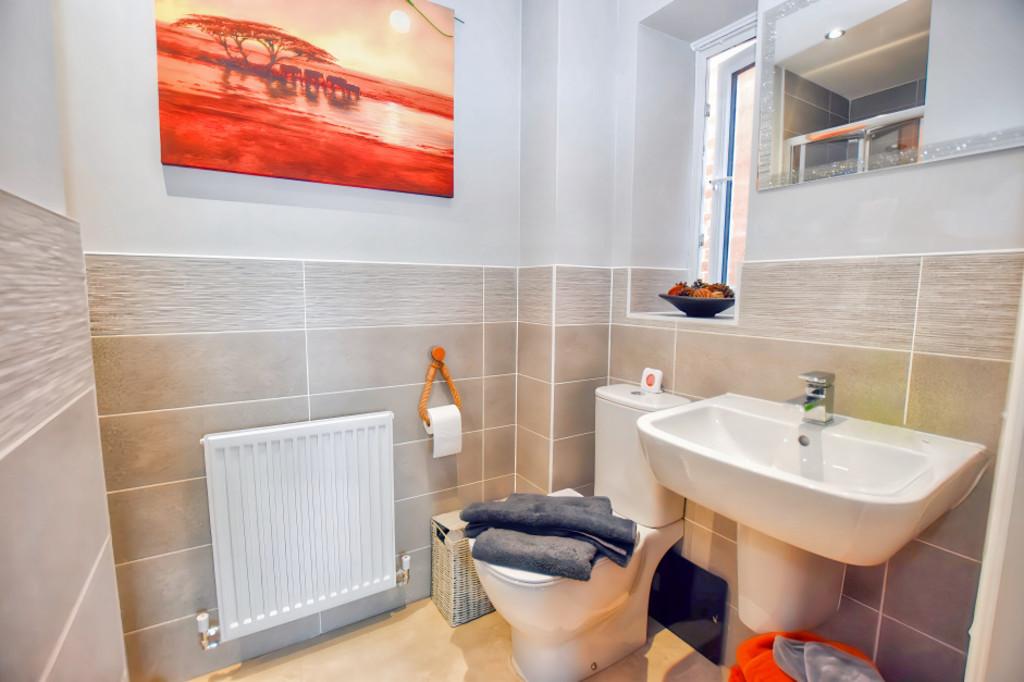 En Suite 1