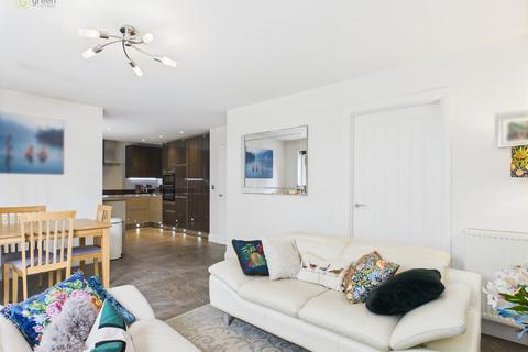 19 Old Marl Close, Sutton Coldfield, B75 5NF