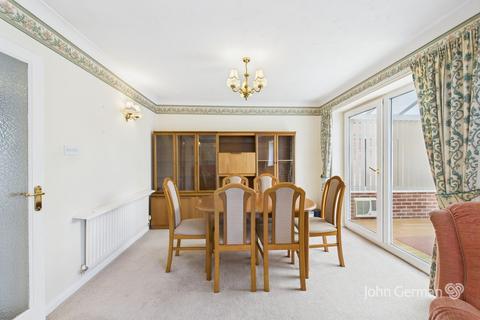 18 The Belfry, Stretton, Burton-on-trent, DE13 0XS